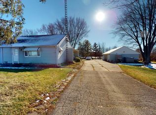 W5209 E Junction Rd, Jefferson, WI 53549
