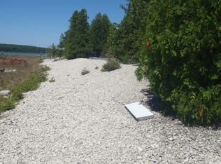 140 S Lakeshore Dr, Bois Blanc Island, MI 49775