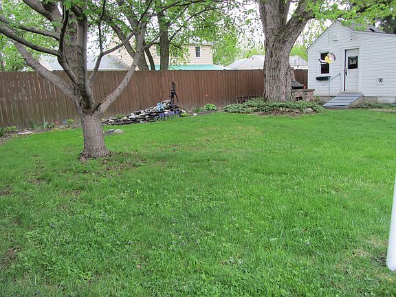 2nd image of 6663 Gates Dr