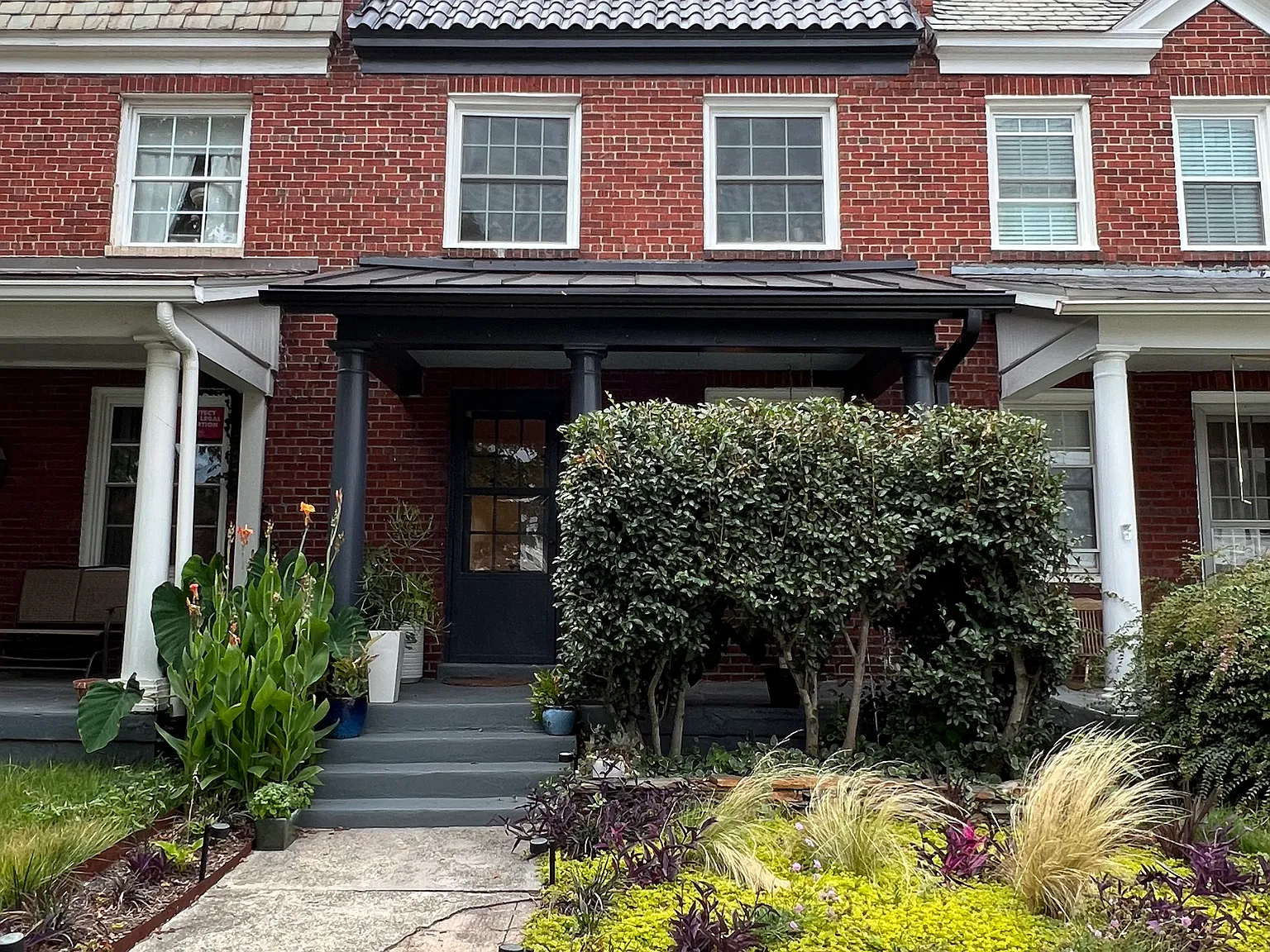 2 bed, 1.5 bath, 1120 sqft, $2,595 — Photo 2