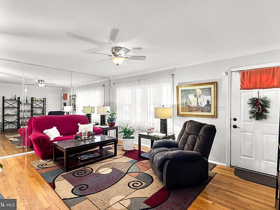 3rd image of 3907 Bishopmill Pl