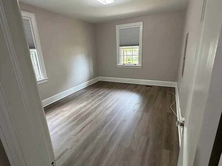 812 E Belt Blvd — Photo 10