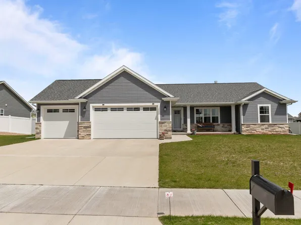 1920 White Dove Ln, Kaukauna, WI 54130