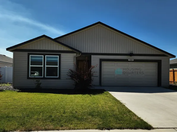 1808 E Boskoop St, Deer Park, WA 99006