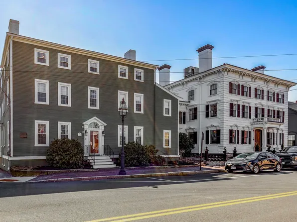 98 Court Street #5, Portsmouth, NH 03801