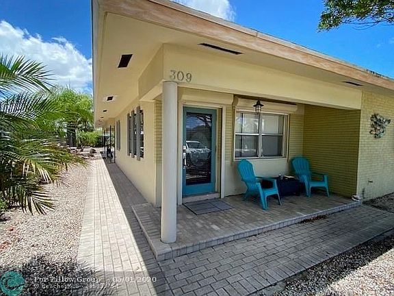 2nd image of 309 SE 23rd Ave #1-2