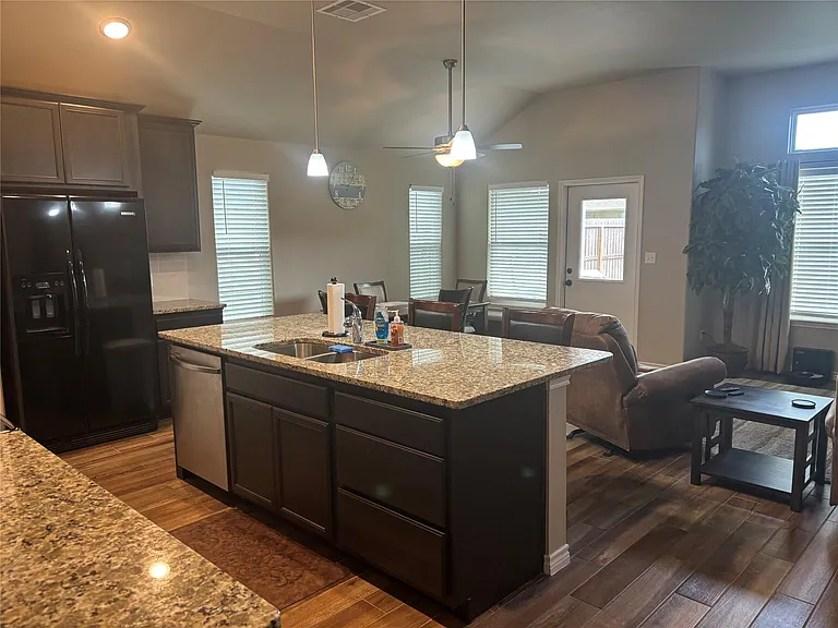 7510 Loyd Neal Dr — Photo 9