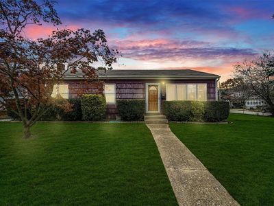 65 Parsons Avenue, Freeport, NY, 11520