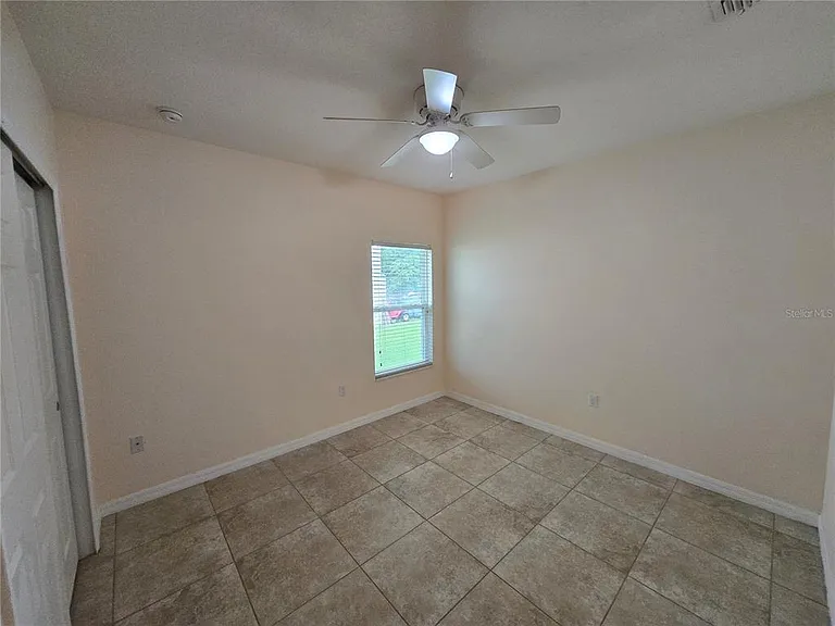 2246 Waukegan Dr — Photo 25