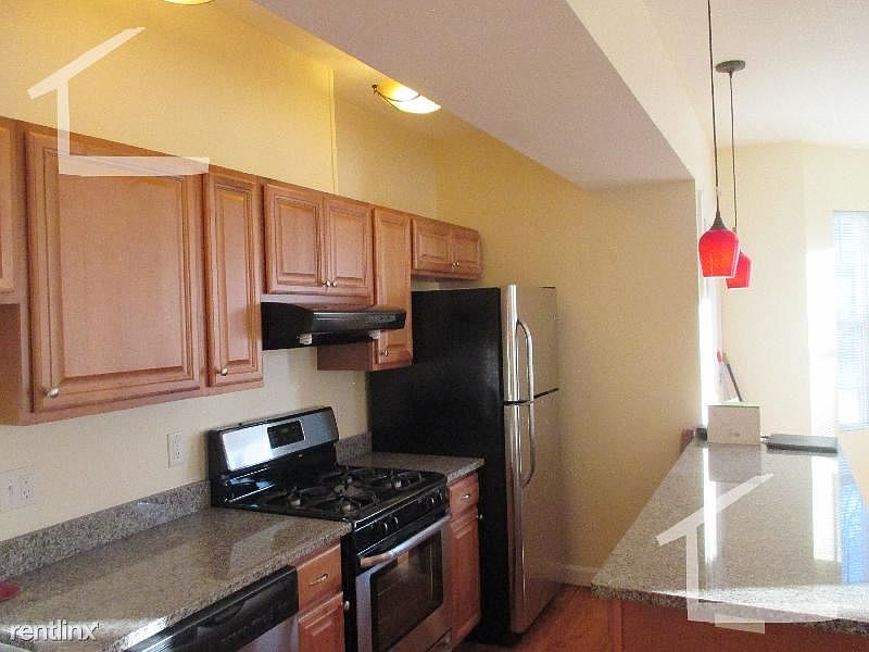 233 Boylston St. #3 Brookline Unit Photo 2