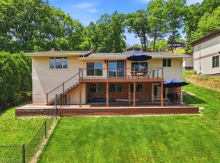 160 W Mohawk Dr, Malvern, OH 44644