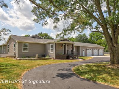 4098 Crosby Rd, Flint, MI, 48506