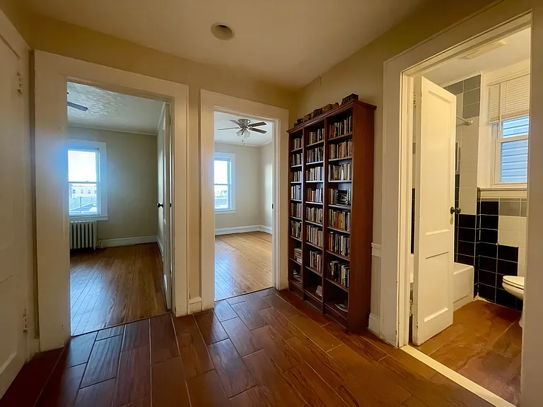 145 Maple St #2 — Photo 6
