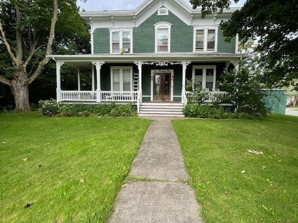 2009 Brewerton Rd