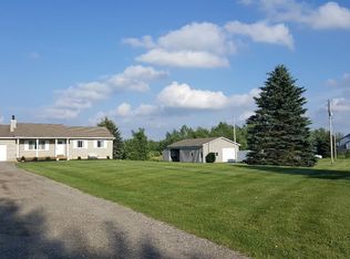15393 Bird Rd, Linden, MI 48451