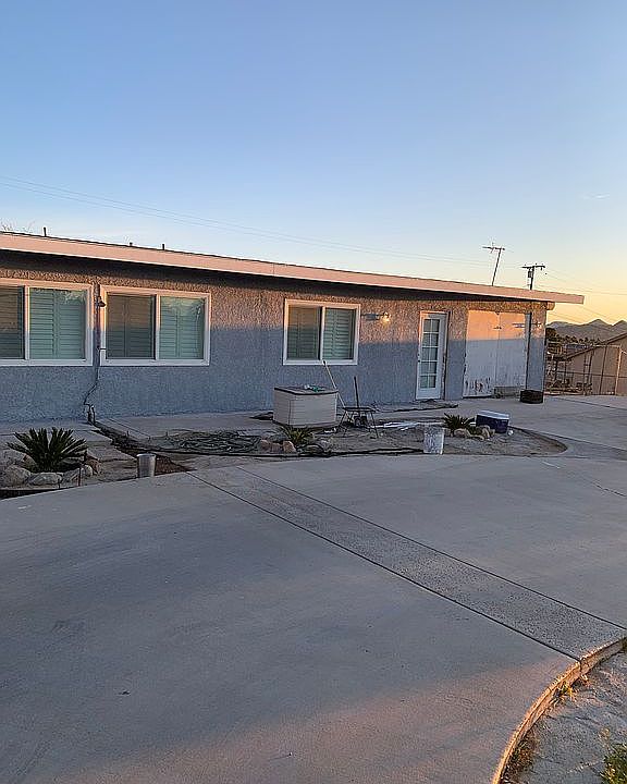 1st image of 15764 Arbolada Ln