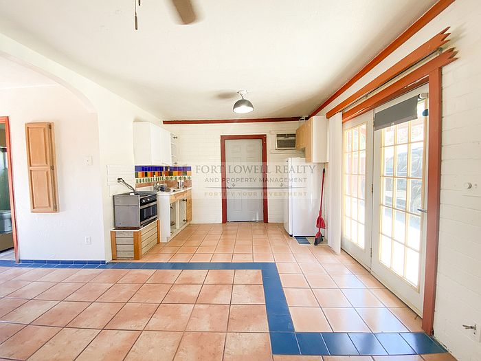 1st image of 1425 N 85th Pl APT 6