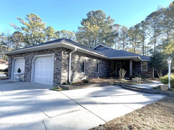 7 Putter Place, Carolina Shores, NC 28467