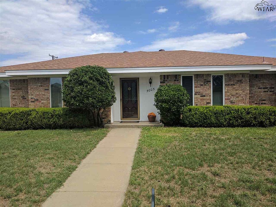 1st image of 5005 Diane Dr