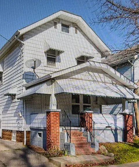 333 Upland Ave — Photo 1