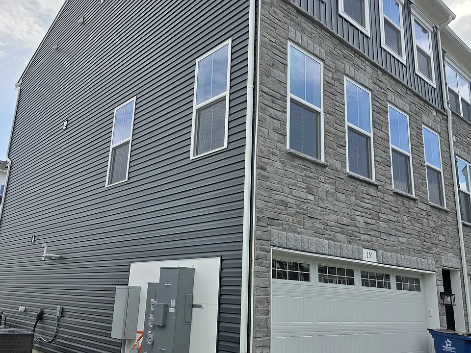8 Weldon Way