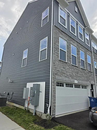 8 Weldon Way Photo 1