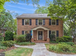 4206 Maple Ter, Chevy Chase, MD 20815