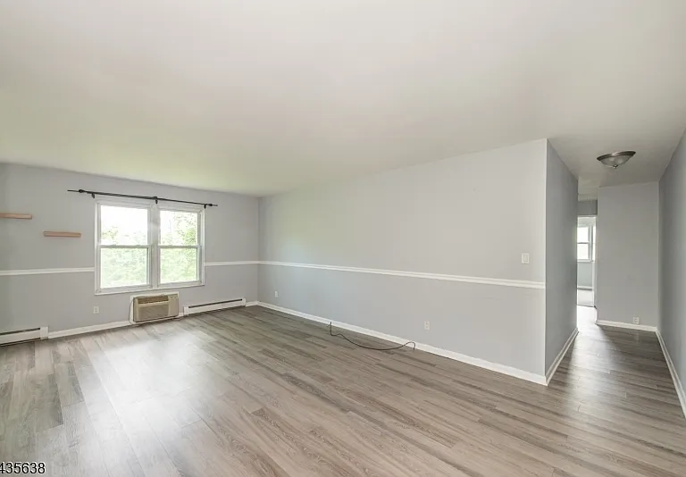 100 Pierson Miller Dr #E4 — Photo 3