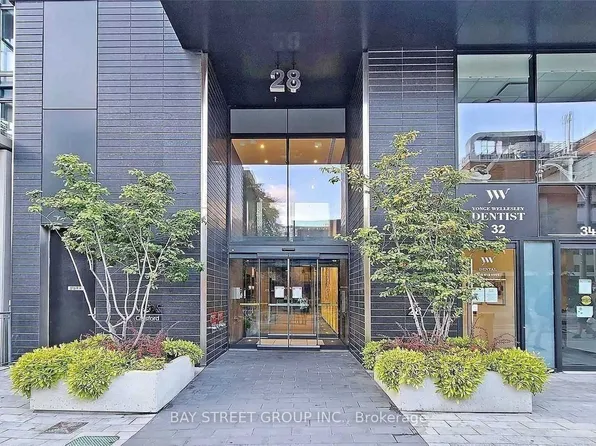28 Wellesley St E, Toronto, ON