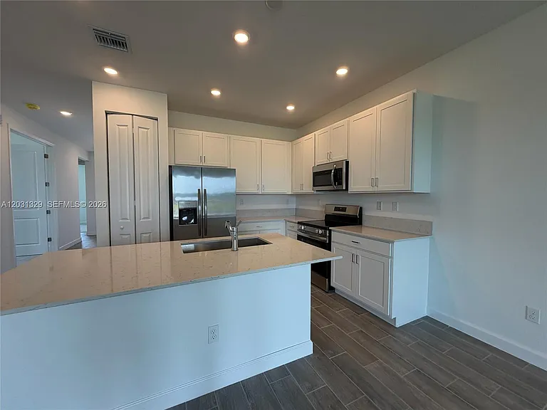 3700 Harborside Ave #3747 — Photo 6