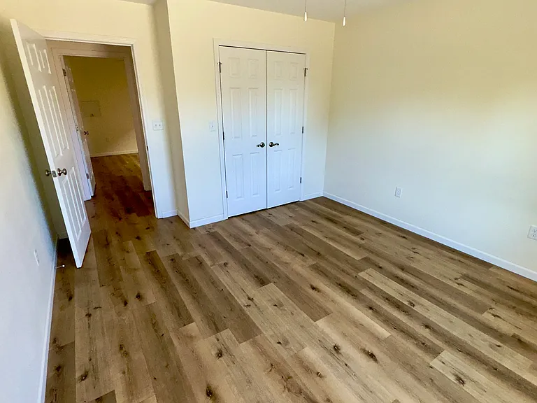 210 Mayfield Dr #A — Photo 9