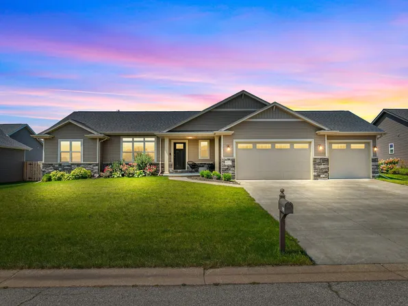 4213 N Prairie Rose Ln, Appleton, WI 54913