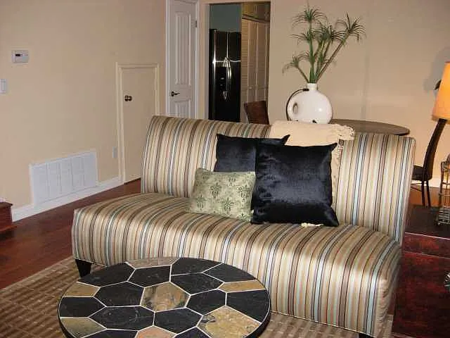 280 Roanoke Rd #1 — Photo 4