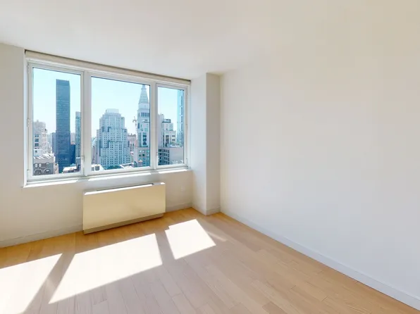 55 W 25th St, New York, NY