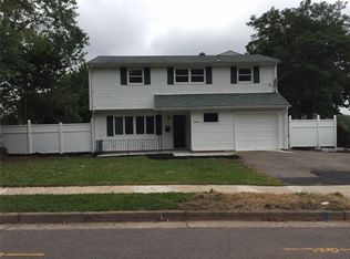 49 Chestnut St, Edison, NJ 08817