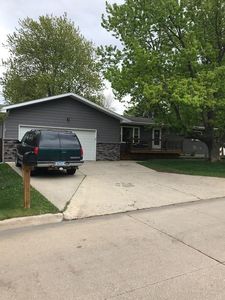 1002 N 8th St W, Clear Lake, IA, 50428
