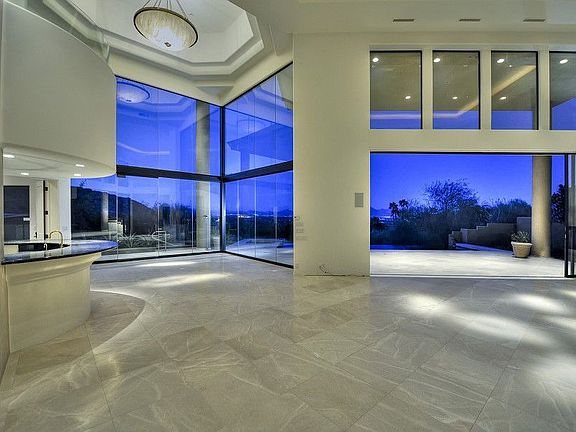 5th image of 4401 E Mockingbird Ln