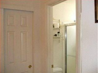 611 Las Palmas Dr, Hollister, CA 95023