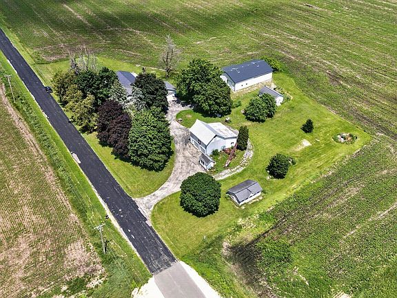 5th image of 1270 Hillside Rd