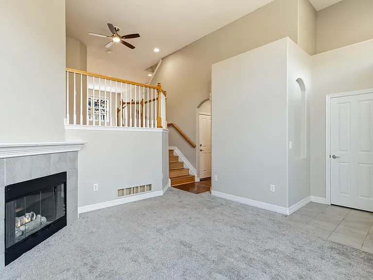 9219 Kornbrust Cir — Photo 26
