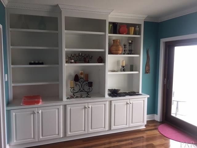 1st image of 615 Bayshore Dr APT 405
