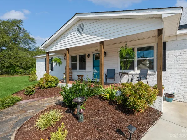 226 Cauthen St, Heath Springs, SC 29058