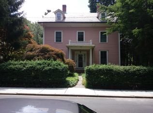 24 Myrtle St #1, Jamaica Plain, MA 02130