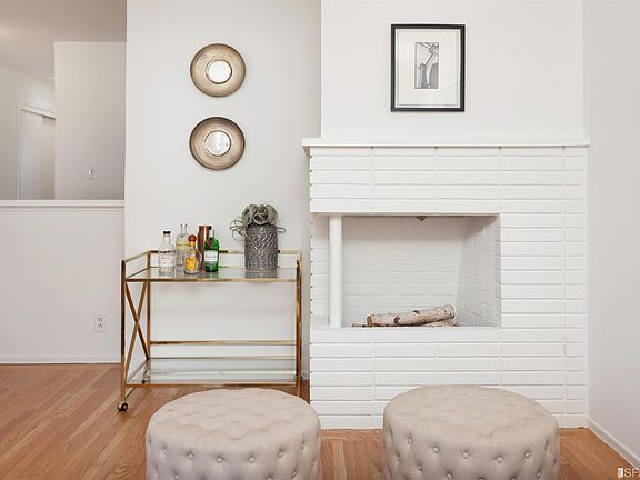 3rd image of 125 Bosworth St