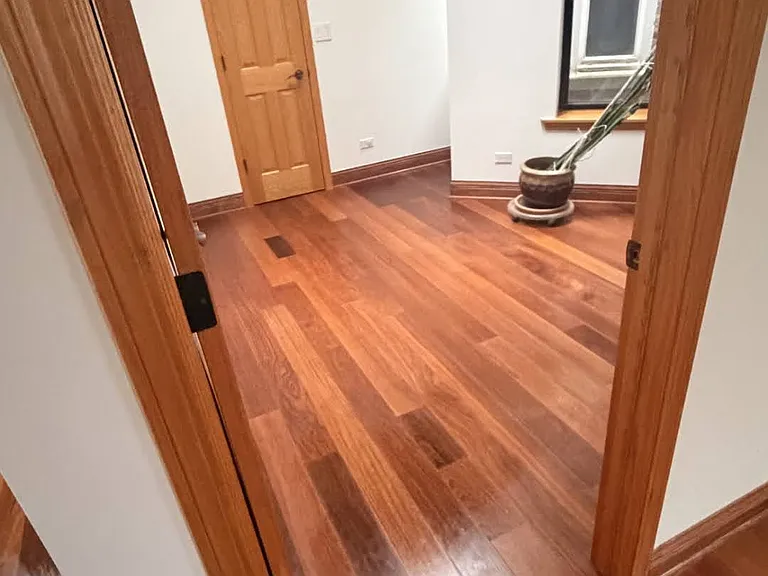 2103 W Erie St #2 — Photo 6