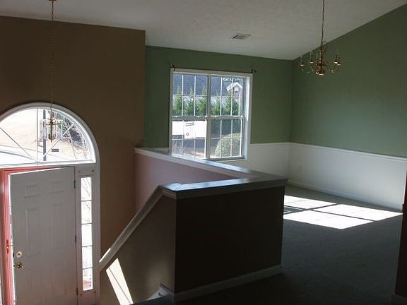 2nd image of 1007 Autumn Glen Ct