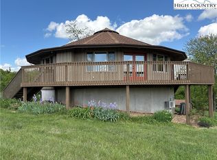 236 Toms Knob Rd, Sparta, NC 28675