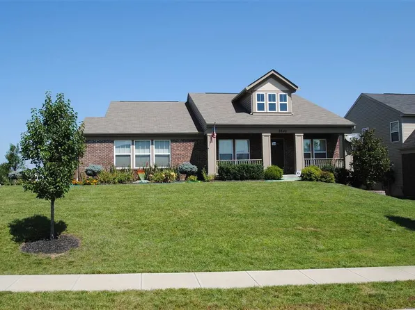 2642 Hazelnut Ct, Hebron, KY 41048