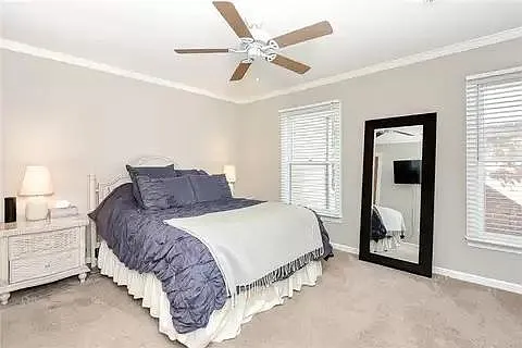 61 Mount Vernon Cir — Photo 17
