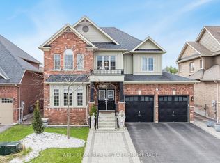 27 Marks Rd, Springwater, ON L9X0S5